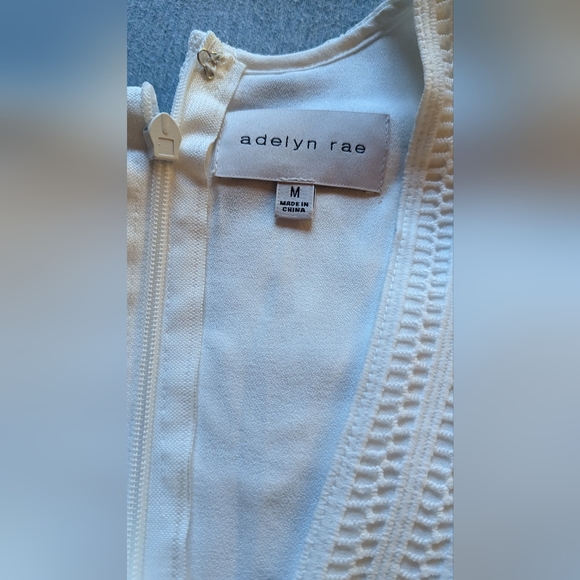 Adelyn Rae Dress - Picture 4 of 5